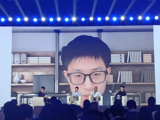 姚顺雨入职腾讯后首次公开演讲：AI 在 To C 和 To B 领域的应用落地出现明显分化