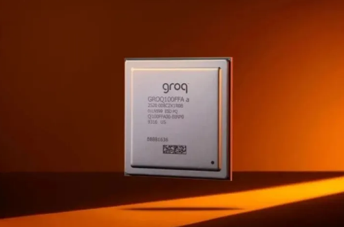 英伟达斥资1400亿人民币收购AI芯片初创公司Groq的核心资产
